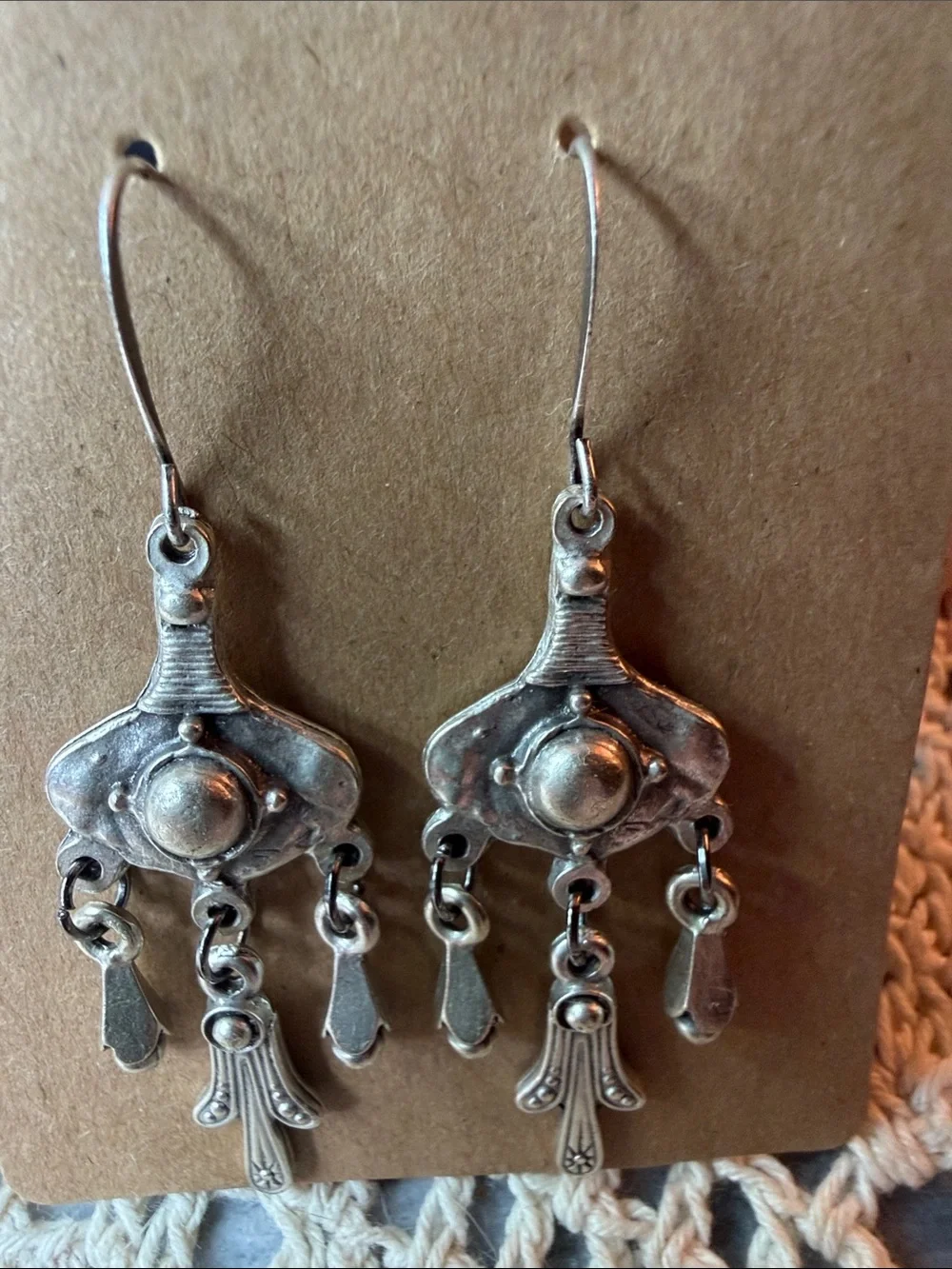 N/A elegant silver